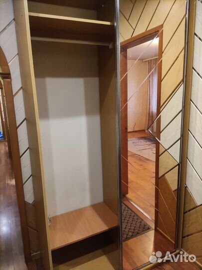 Шкаф для одежды бу