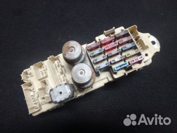 Блок предохранителей