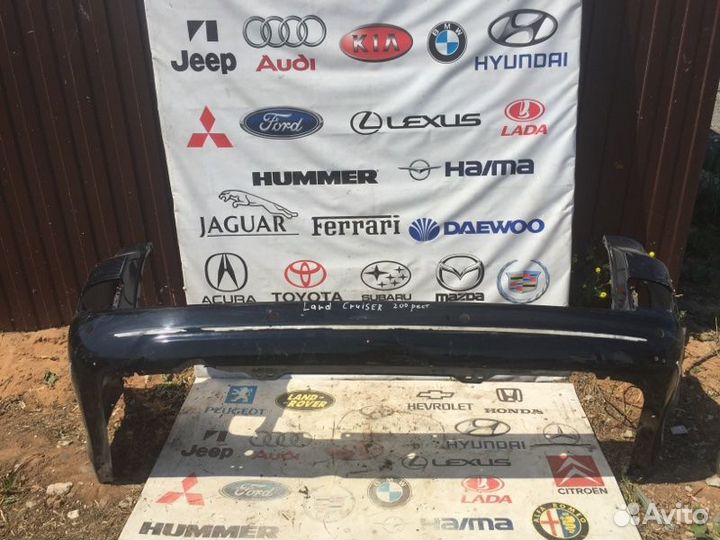 Бампер задний Toyota Land Cruiser 200 2017