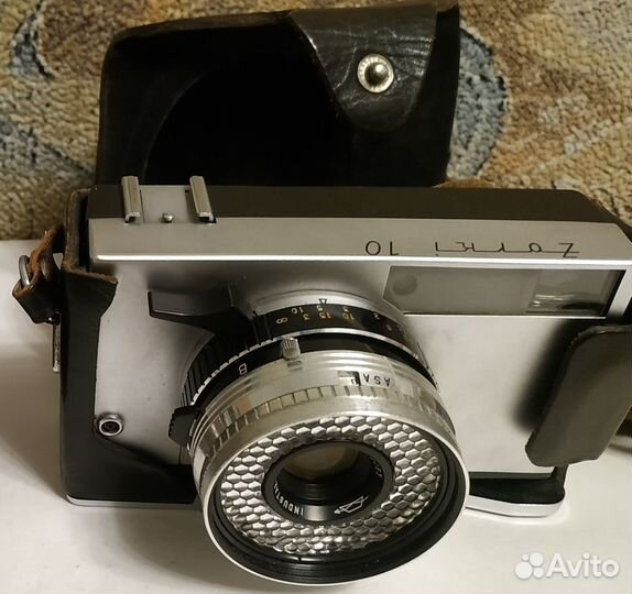 Фотоаппараты Зоркий-10 и Фэд-4 из СССР