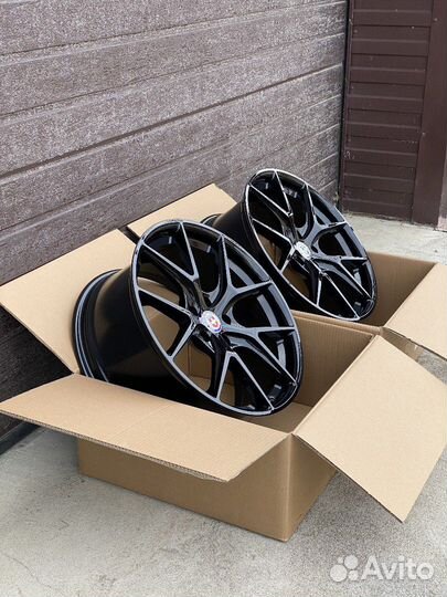 Диски HRE P101 R19 черный глянец тойота лексус