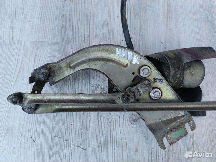 Трапеция дворников Ваз Нива 4х4