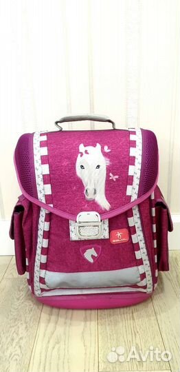 Школьный рюкзак