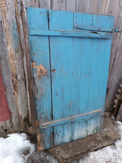 Старинная амбарная дверь