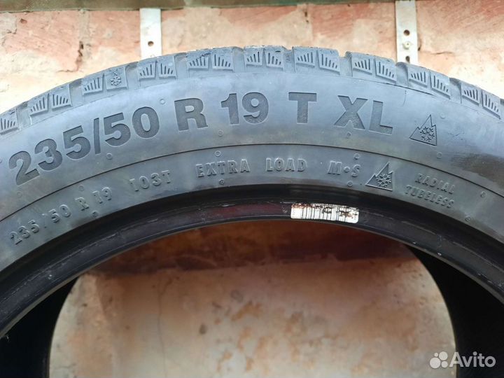 Continental ContiVikingContact 6 SUV 235/50 R19 T