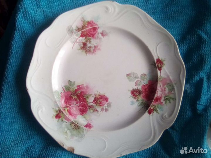 Старинная тарелка