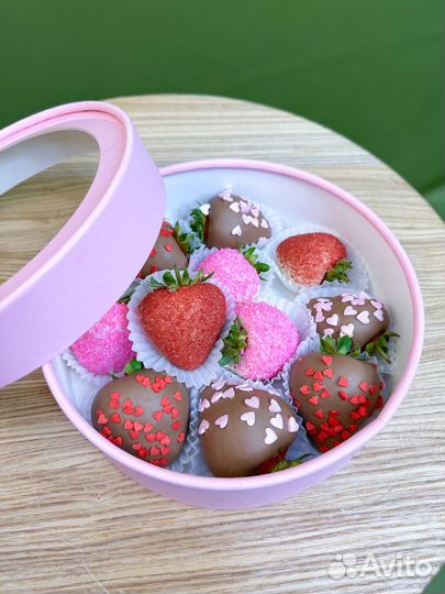 Наборы клубники в шоколаде