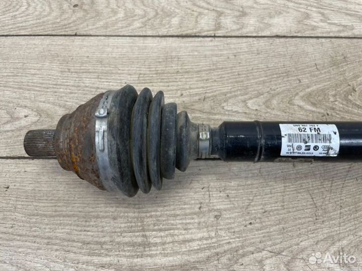 Привод в сборе передний правый Vw Tiguan 5N