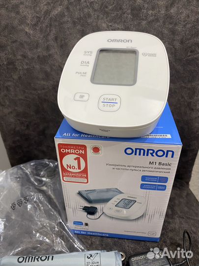 Тонометр Omron M1 Basic