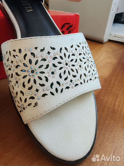Босоножки женские 40 размер