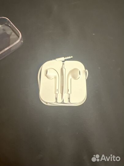 Наушники apple airpods