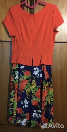 Платье новое нарядное с баской размер 46