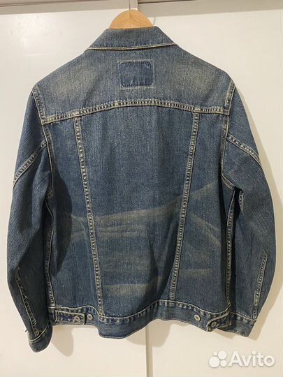 Джинсовая куртка levis