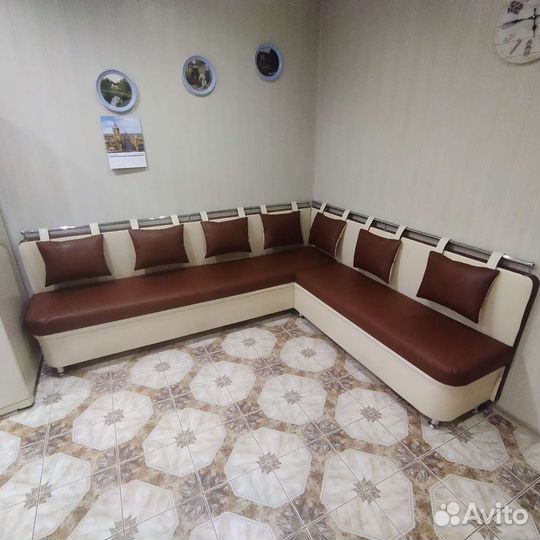 Перетяжка мебели, ремонт и реставрация