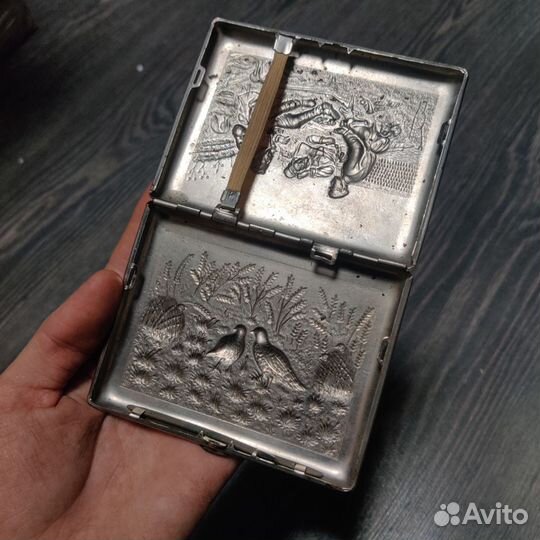 Портсигар охотника на привале