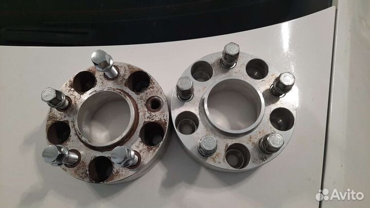 Проставки колесные на BMW