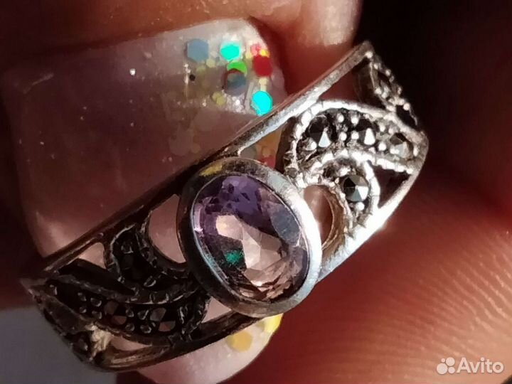 Серебряное кольцо