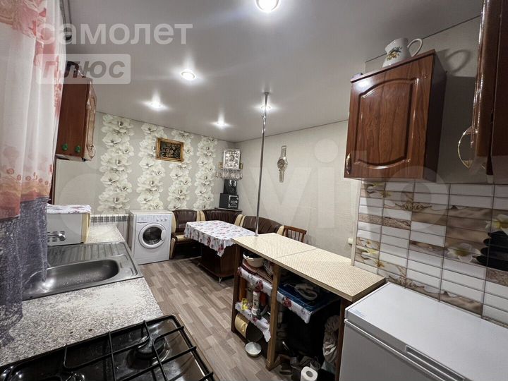4-к. квартира, 68 м², 1/2 эт.