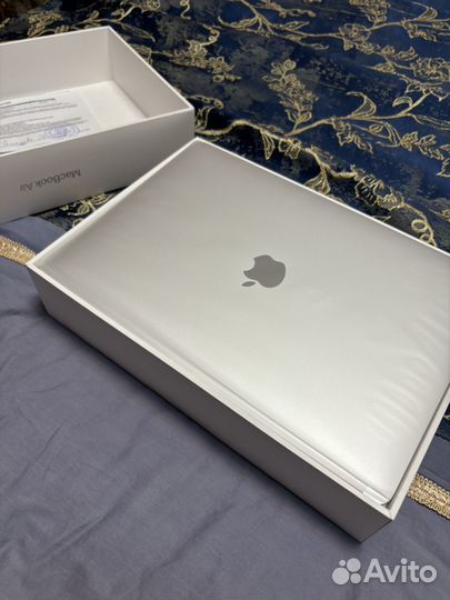 Apple macbook air 13 2020 m1