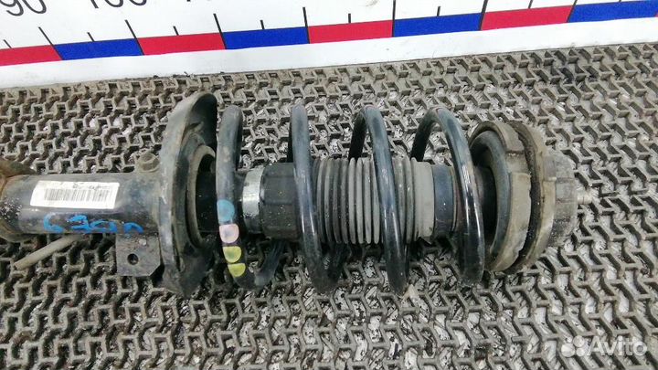 Стойка амортизатора переднего правого Lancia Delta