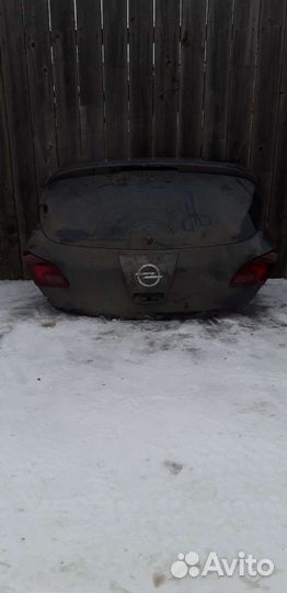 Крышка багажника opel astra j