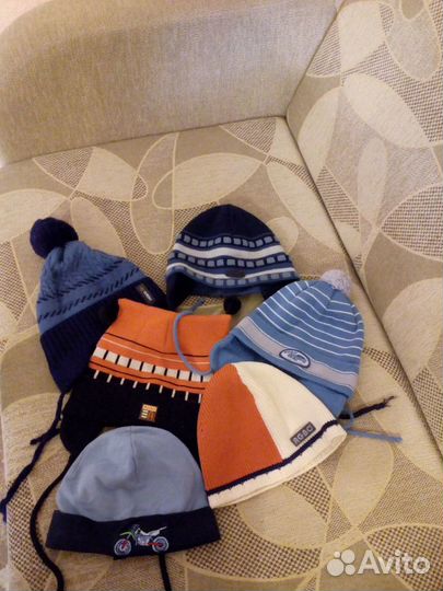 Шапочки весна-осень на 2-3 года