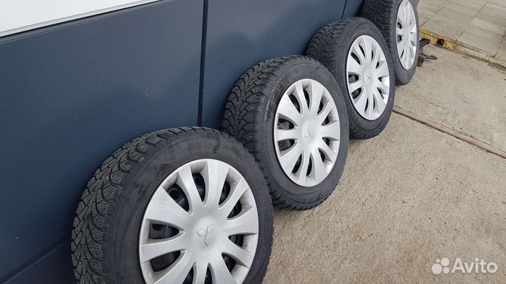 Nokian Tyres Hakkapeliitta 4 195/60 R15