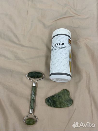Массажный роллер и гуаша
