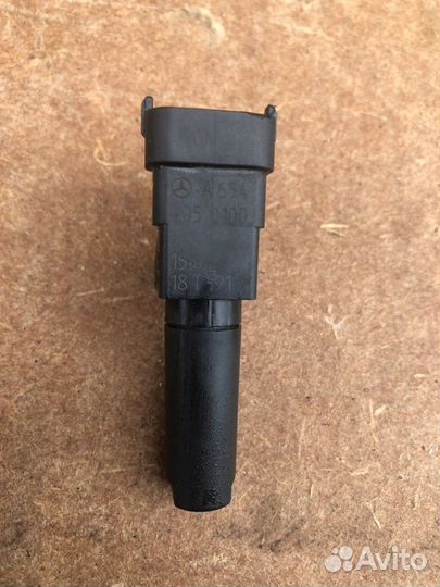 Датчик положения коленвала Mercedes W213