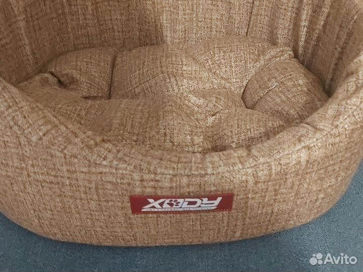 Лежанка для кошек