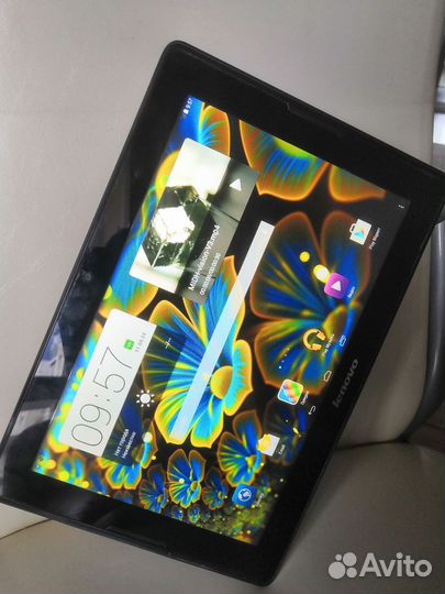 Планшет Lenovo большой 10