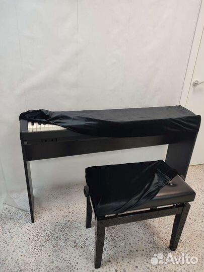 Накидка, чехол на электронное пианино из отрезов
