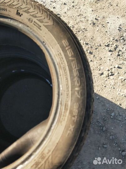 Nokian Tyres Hakkapeliitta 8 215/55 R17