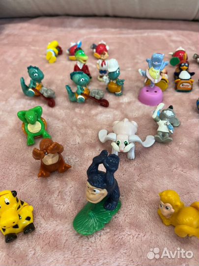 Коллекция фигурок из Киндера