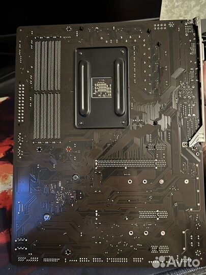 Материнская плата Gigabyte b450 aorus elite v2