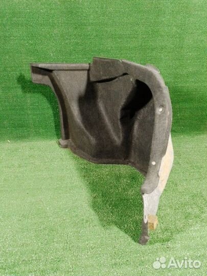 Обшивка багажника правая Toyota Belta NCP96 2NZ-FE