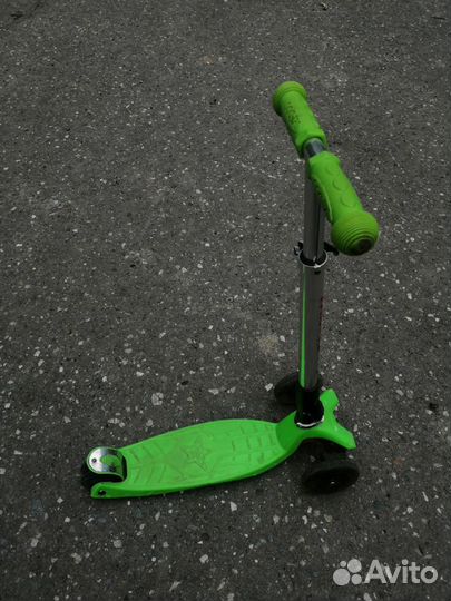 Самокат детский трехколесный светящиеся колеса