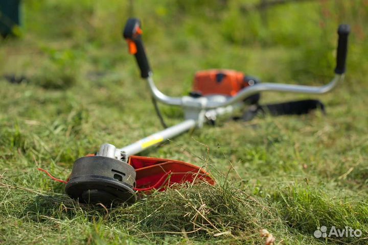 Скосить траву тримером