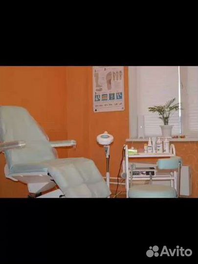 Вросший ноготь, трещены, мозоли, бородавки