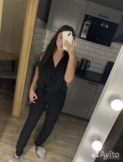 Комбинезон женский чёрный 40-42