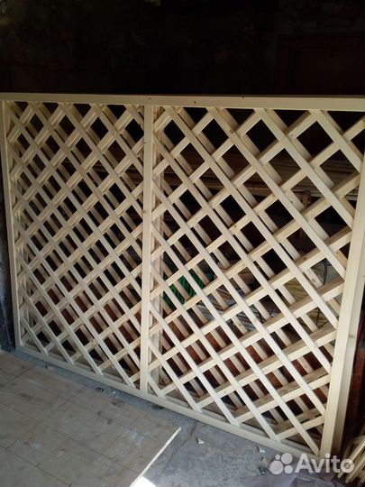 Деревянная решетка для беседки, шпалера для цветов