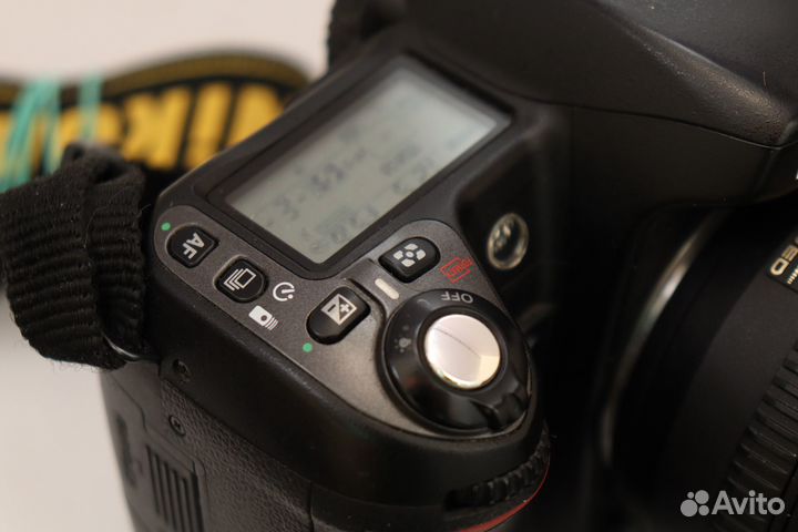 Nikon D80 Kit 18-135mm