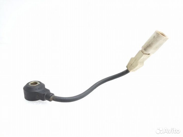 Датчик детонации Volkswagen Passat B6