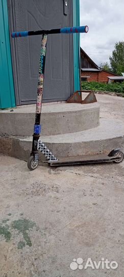 Трюковой самокат