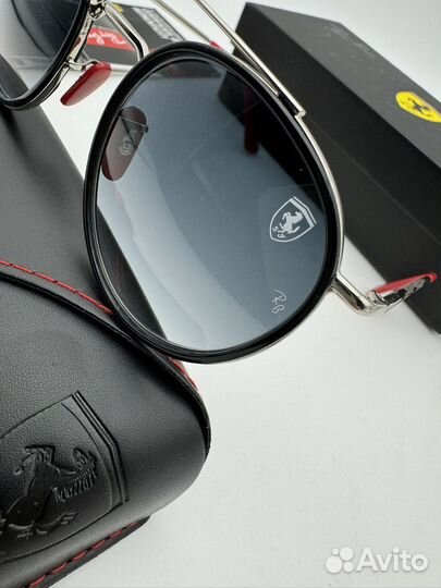 Очки ray ban ferrari новые