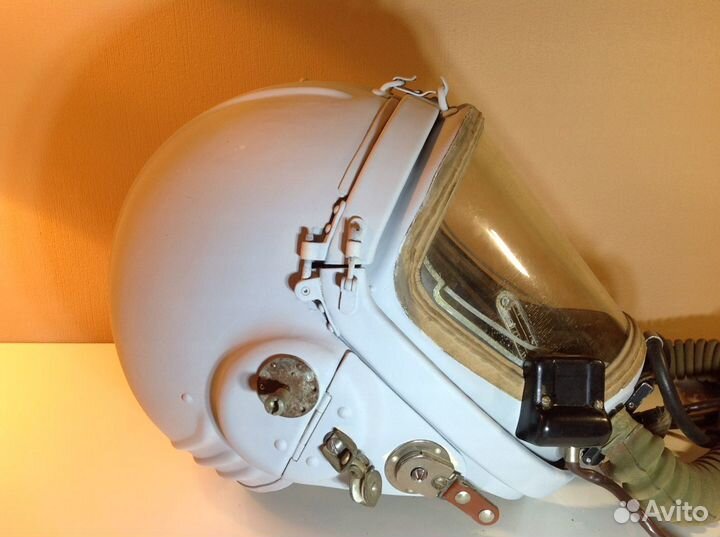 Шлем как у Юры Гагарина