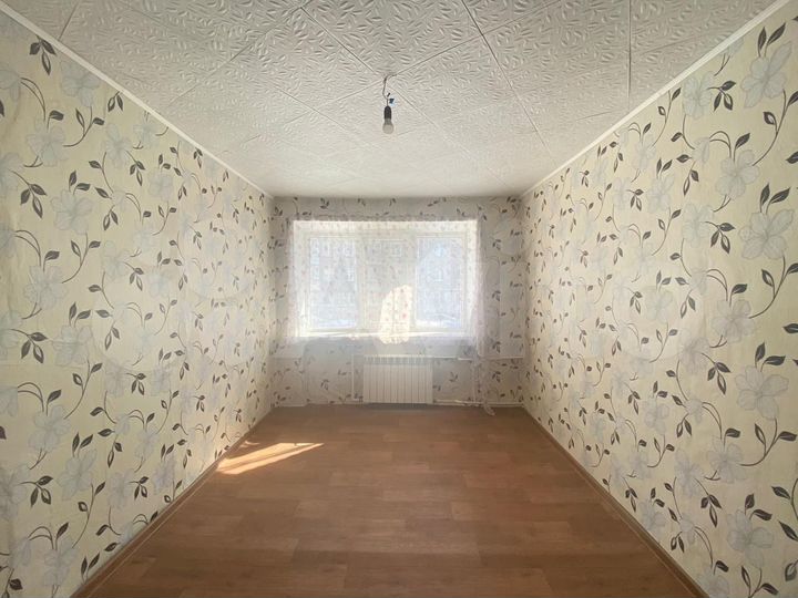 Комната 11,8 м² в 1-к., 1/4 эт.