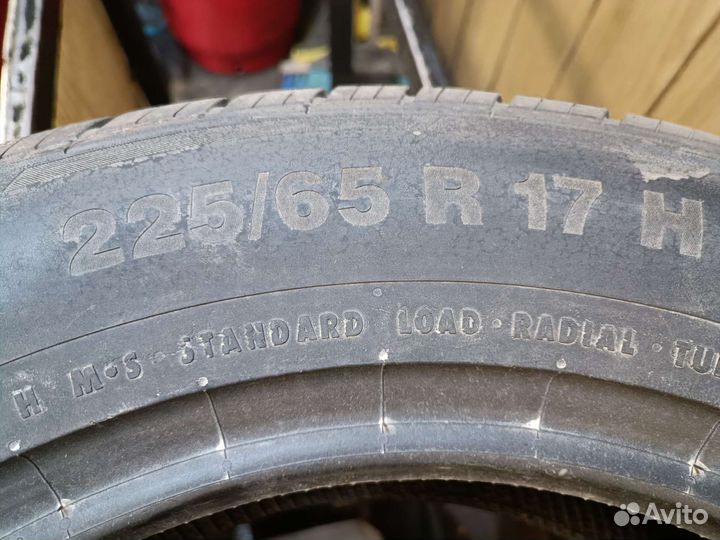 Continental ContiCrossContact LX2 225/65 R17