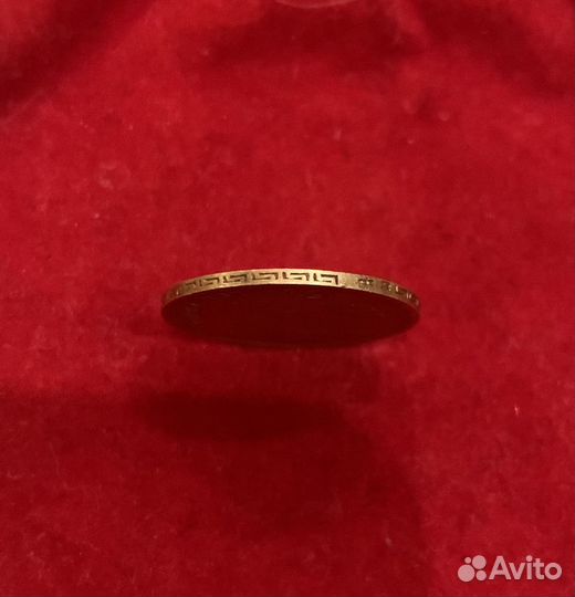 Золотые монеты номиналом 5рублей