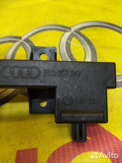 Антена Audi A4 седан 2.0 cdnc 2010